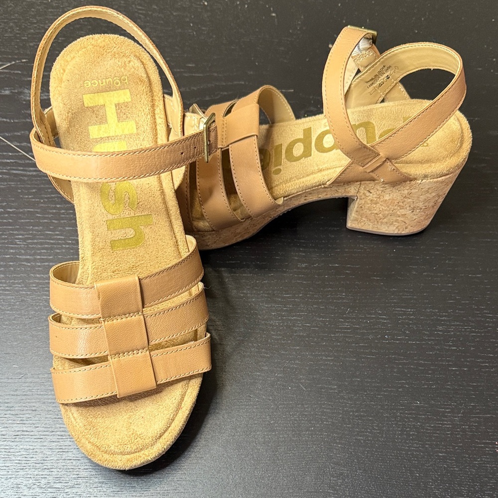 Hush Puppies Light Brown Strappy Sandals with Heel, size 8 women’s, lightly worn